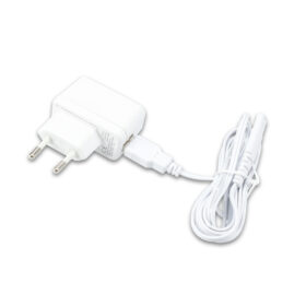Alimentador y cable USB